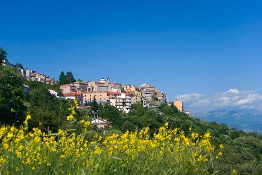 Agriturismo Ai Monaci Montano Antilia Exterior foto
